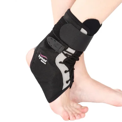 Tynor Ankle Brace D 02